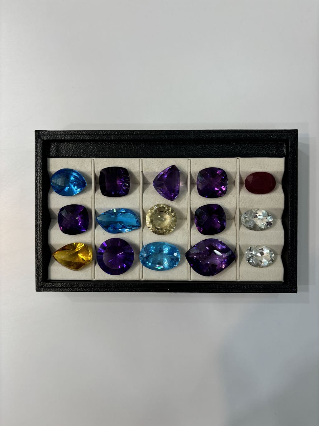 Natural's Art Jewelry Co., Ltd. 2